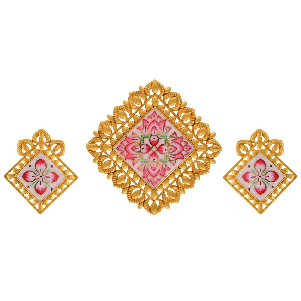 22 karat gold pendant set with Meenakari design & Yellow gold colour