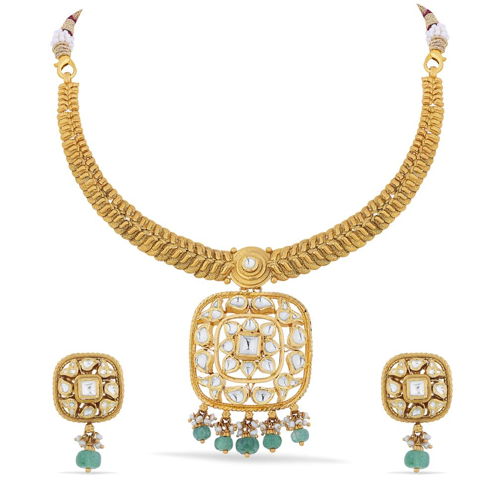 22 karat Gold necklace set in antique finish, a must have bridal jewellery piece